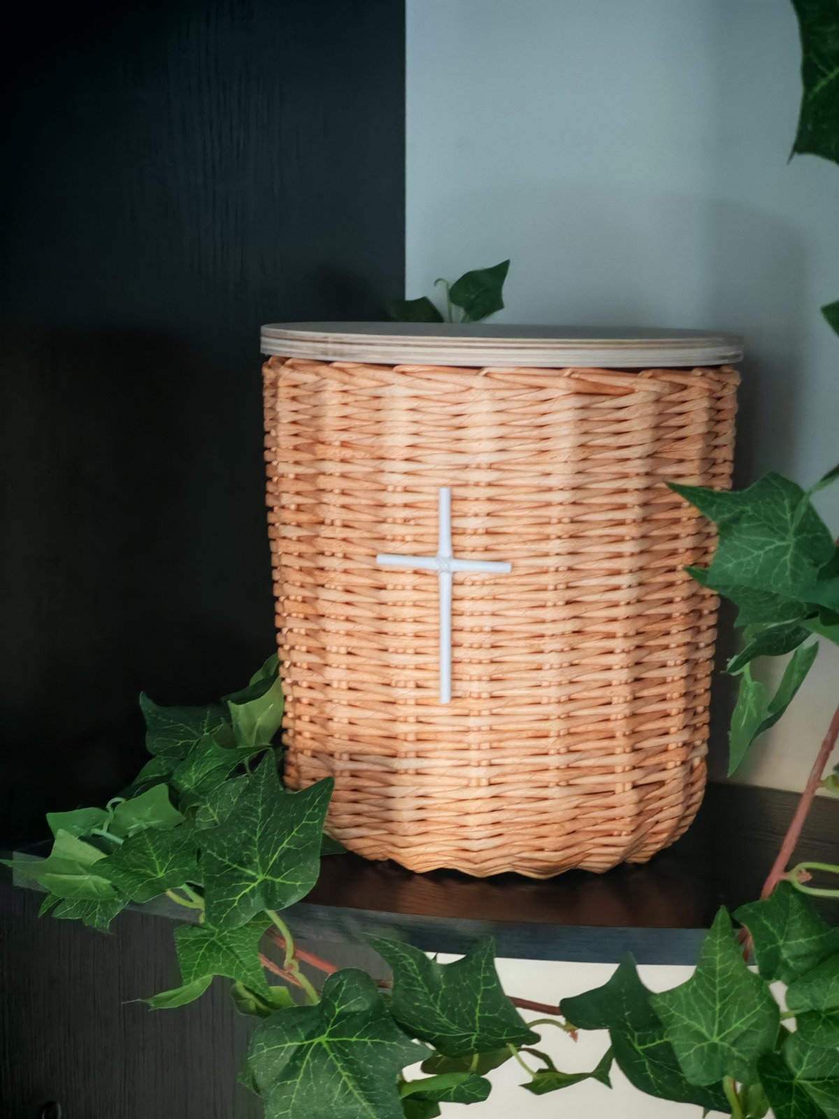 Woven Eco-Urn for Ashes "Cylinder"