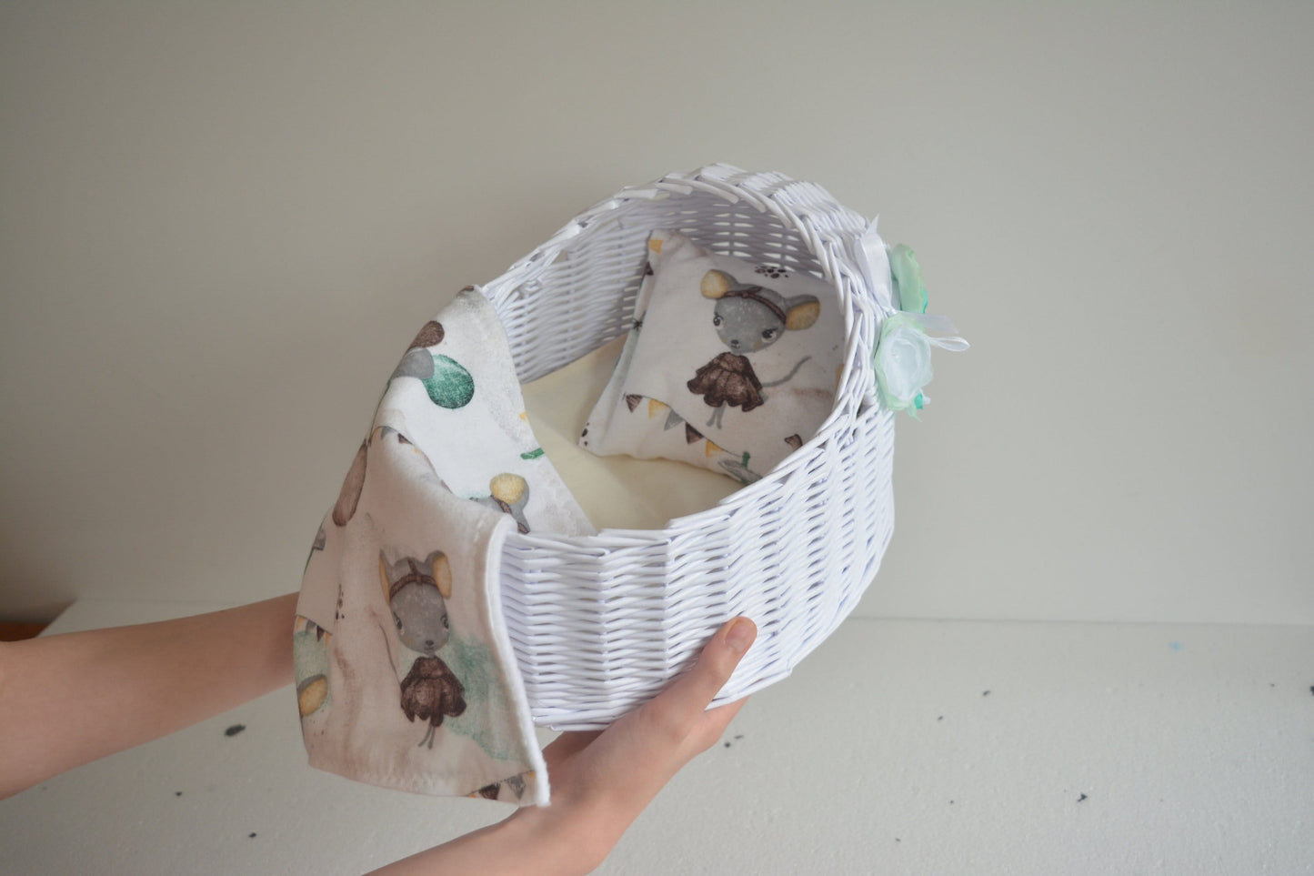 Cradle "Little Mouse Twirl"