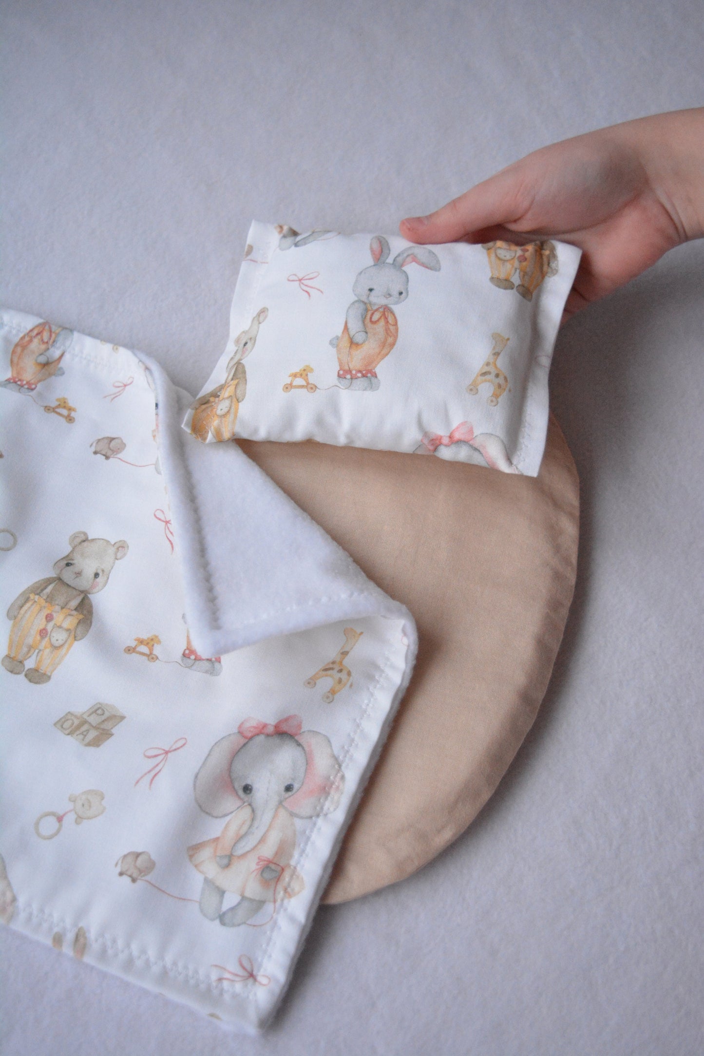 Cradle "Bunny and Baby Jumbo"