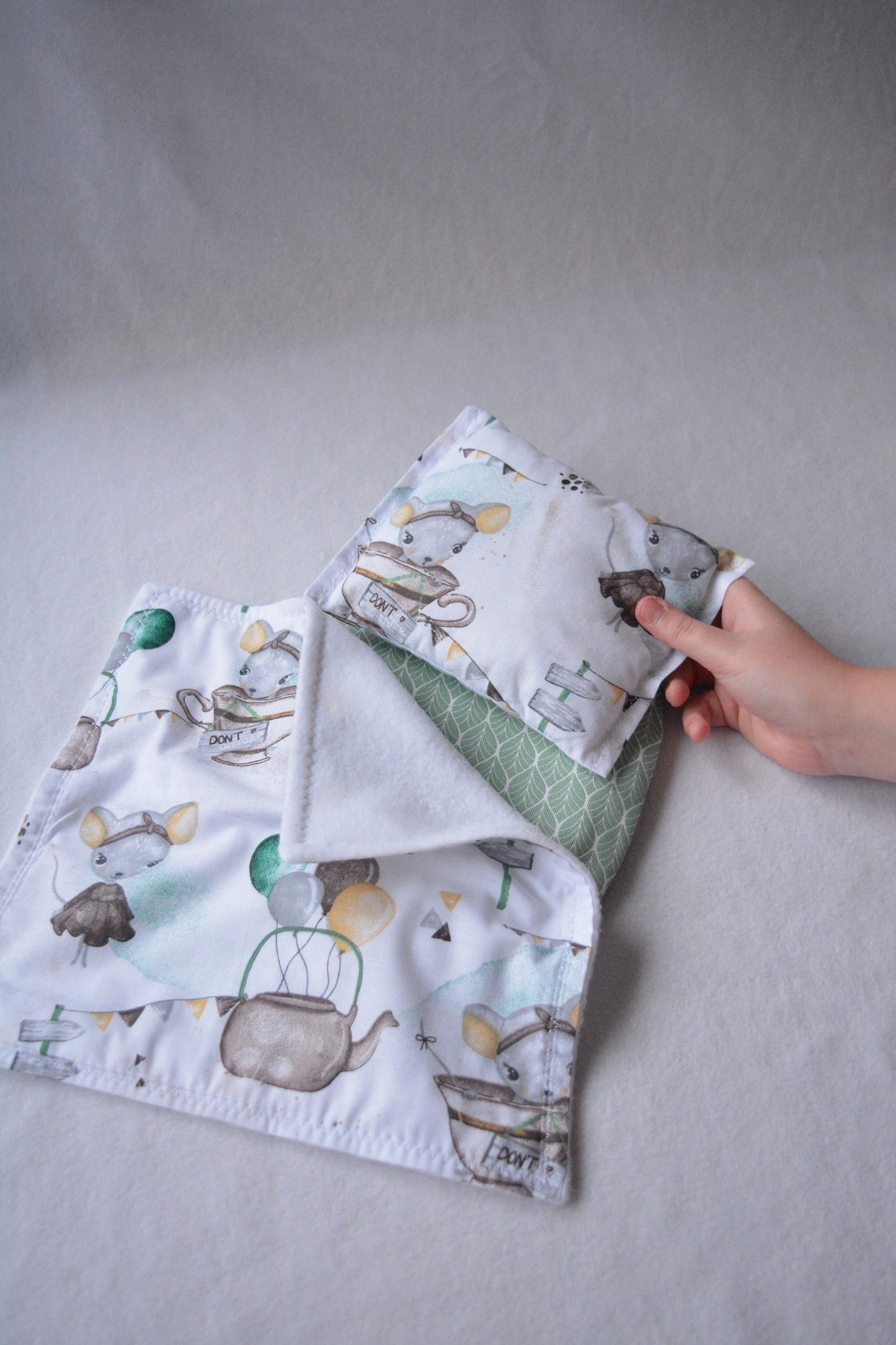 Cradle "Bunny and Baby Jumbo"