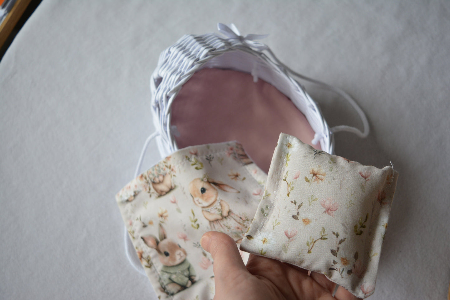 Cradle "Spring Rabbit Hop"