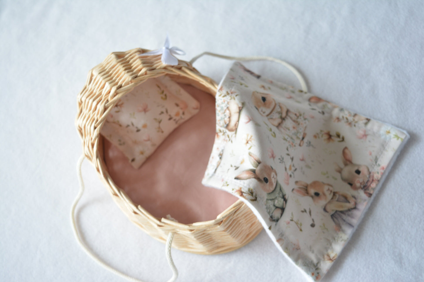 Cradle "Spring Rabbit Hop"