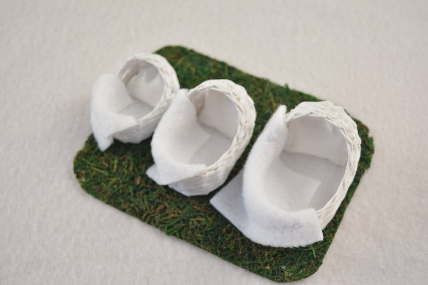 1:12 Cradle for 1-2 inch Mini  Baby Doll, Doll Bed for mini Silicone baby doll, Doll Crib+Bedding for Miniature Reborn Baby