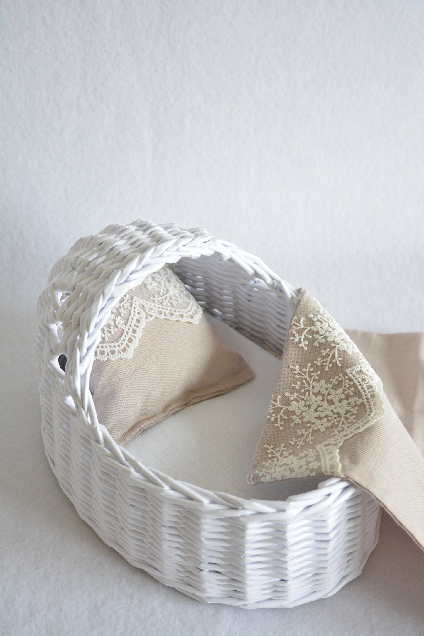 Cradle "Delicate Charm"